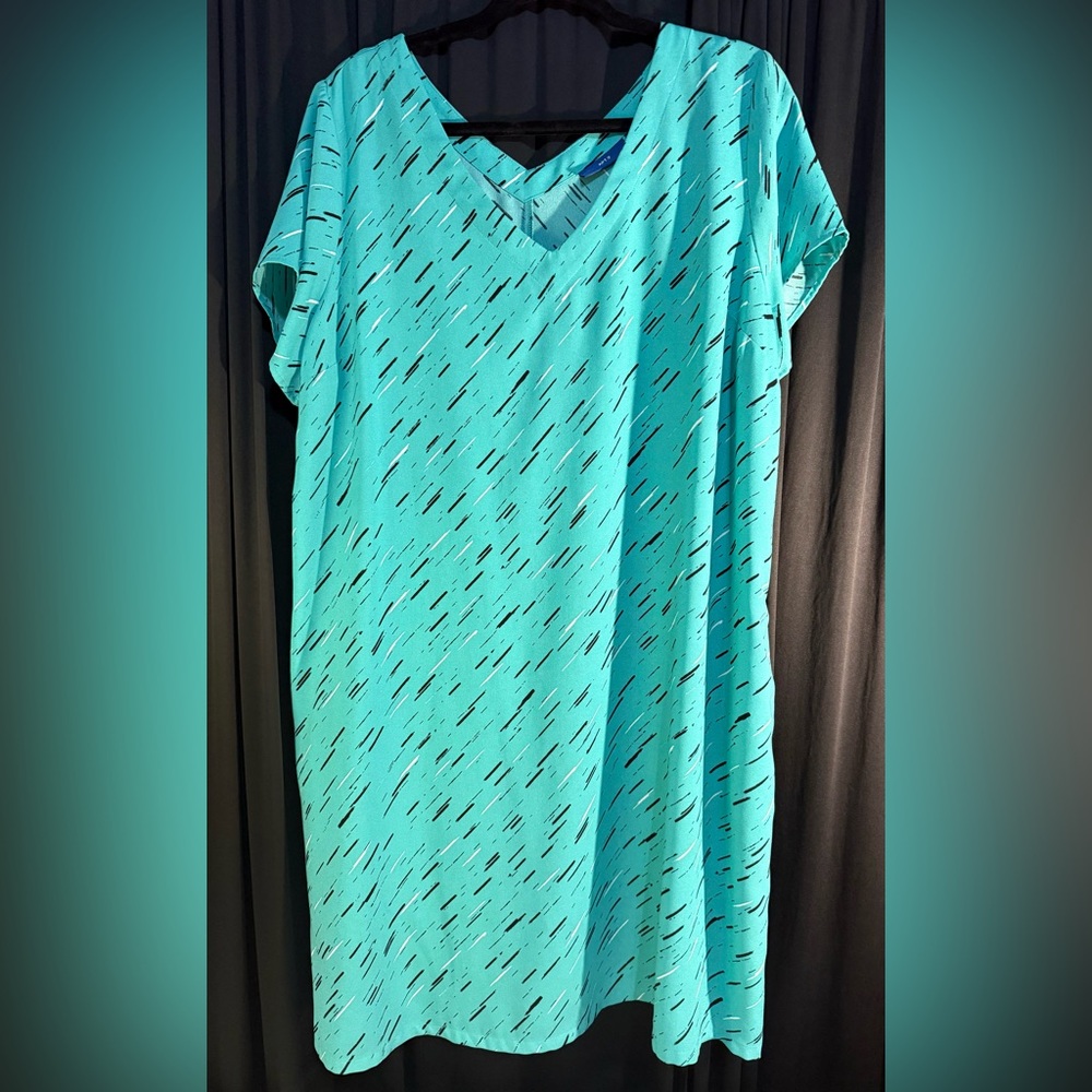 Apt. 9 Turquoise Dress with Black Accents and Pockets.  XXL.